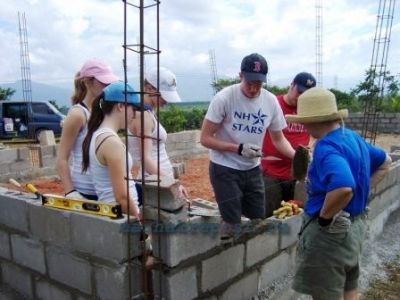 Подготовка к укладке шлакоблоков